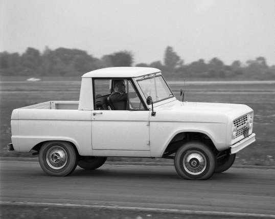 1966 Ford Bronco Sports Utility U14