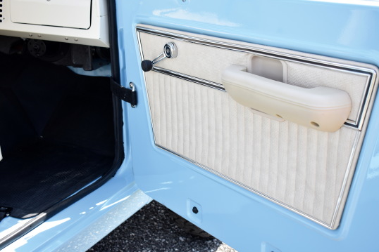 interior 1968 ford bronco wagon u15 wheelsage