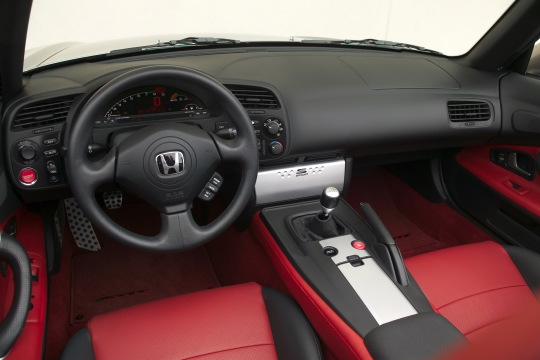 Interior 04 09 Honda S00 North America Ap2 03 09