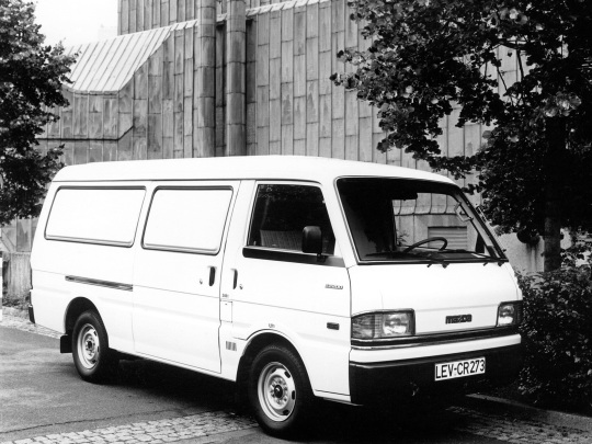 mazda e2200 van