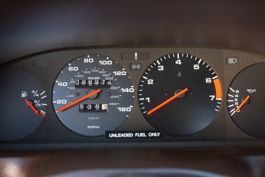 porsche 928 dashboard