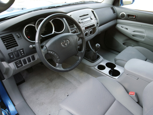 Interior 06 12 Toyota Tacoma X Runner Access Cab North America 05 12