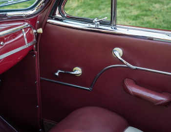 1948 plymouth special deluxe interior