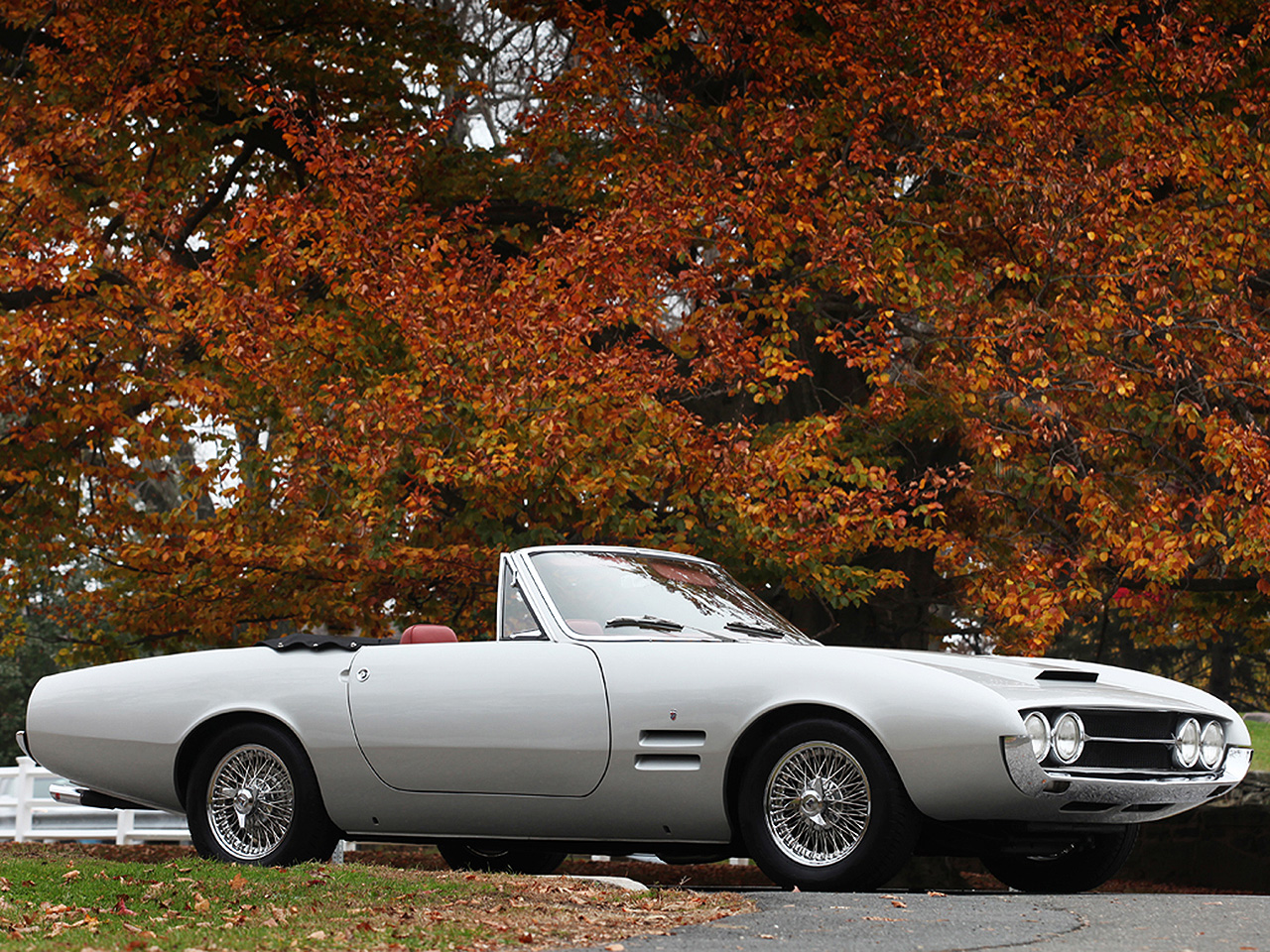 ghia_450_ss_sonvertible.jpg